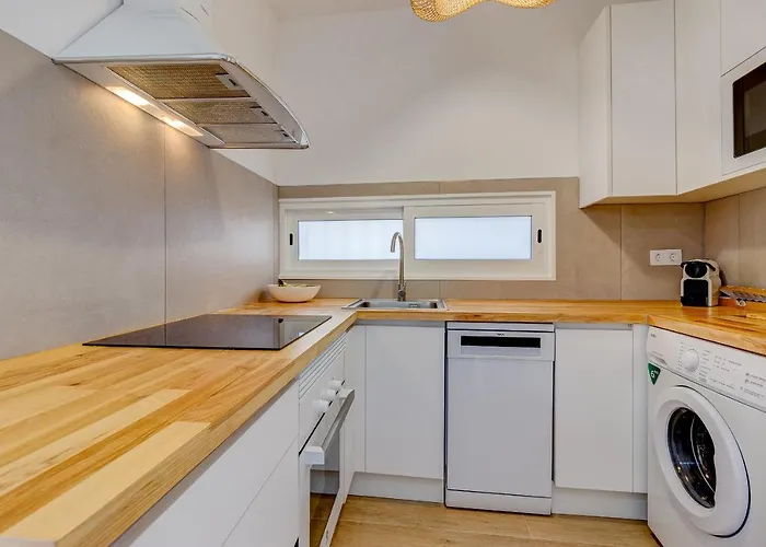 Sea And Sun * Callao Salvaje